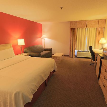Days Inn By Wyndham Calumet Park Buitenkant foto