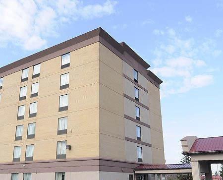 Days Inn By Wyndham Calumet Park Buitenkant foto