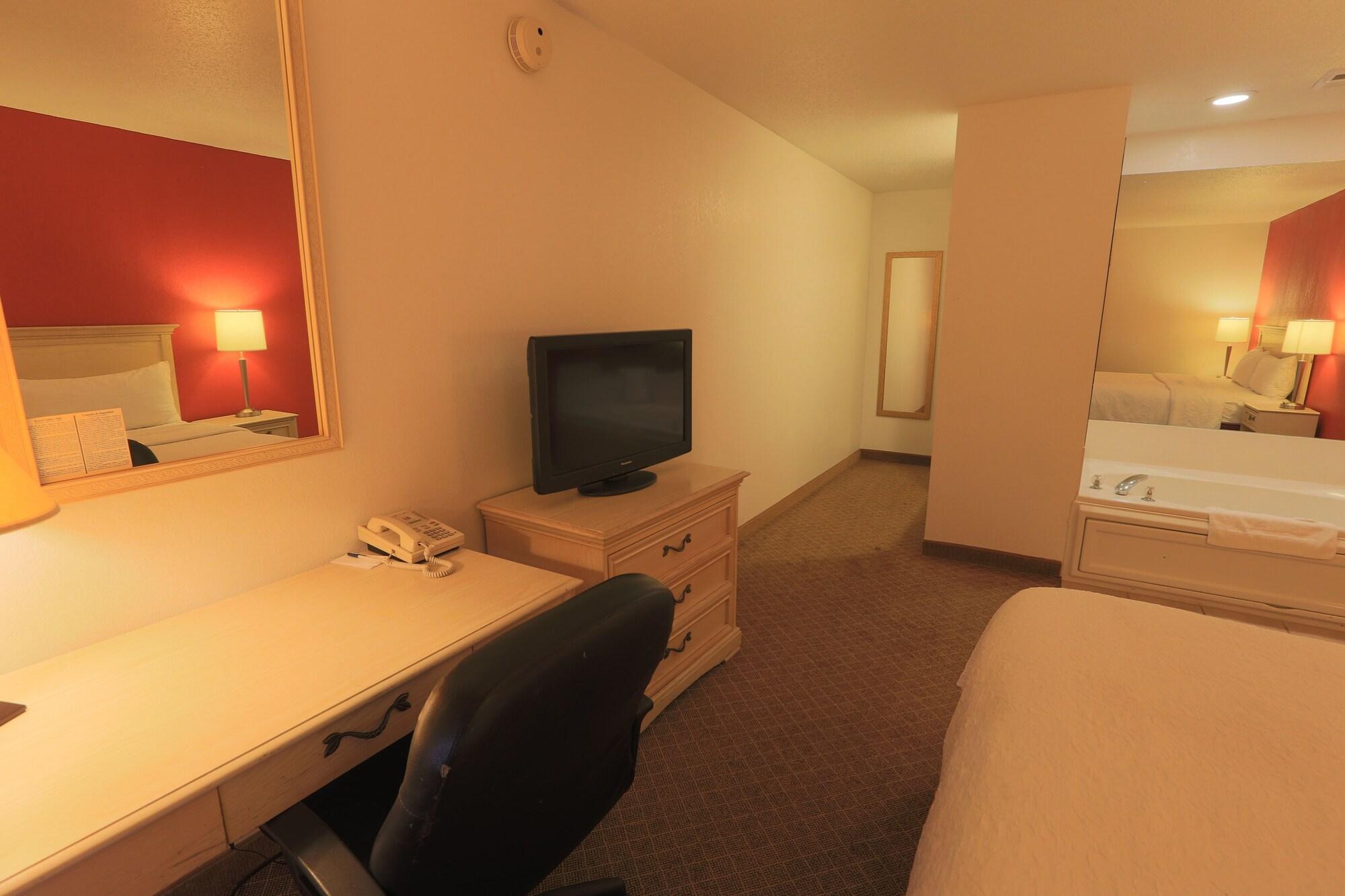 Days Inn By Wyndham Calumet Park Buitenkant foto