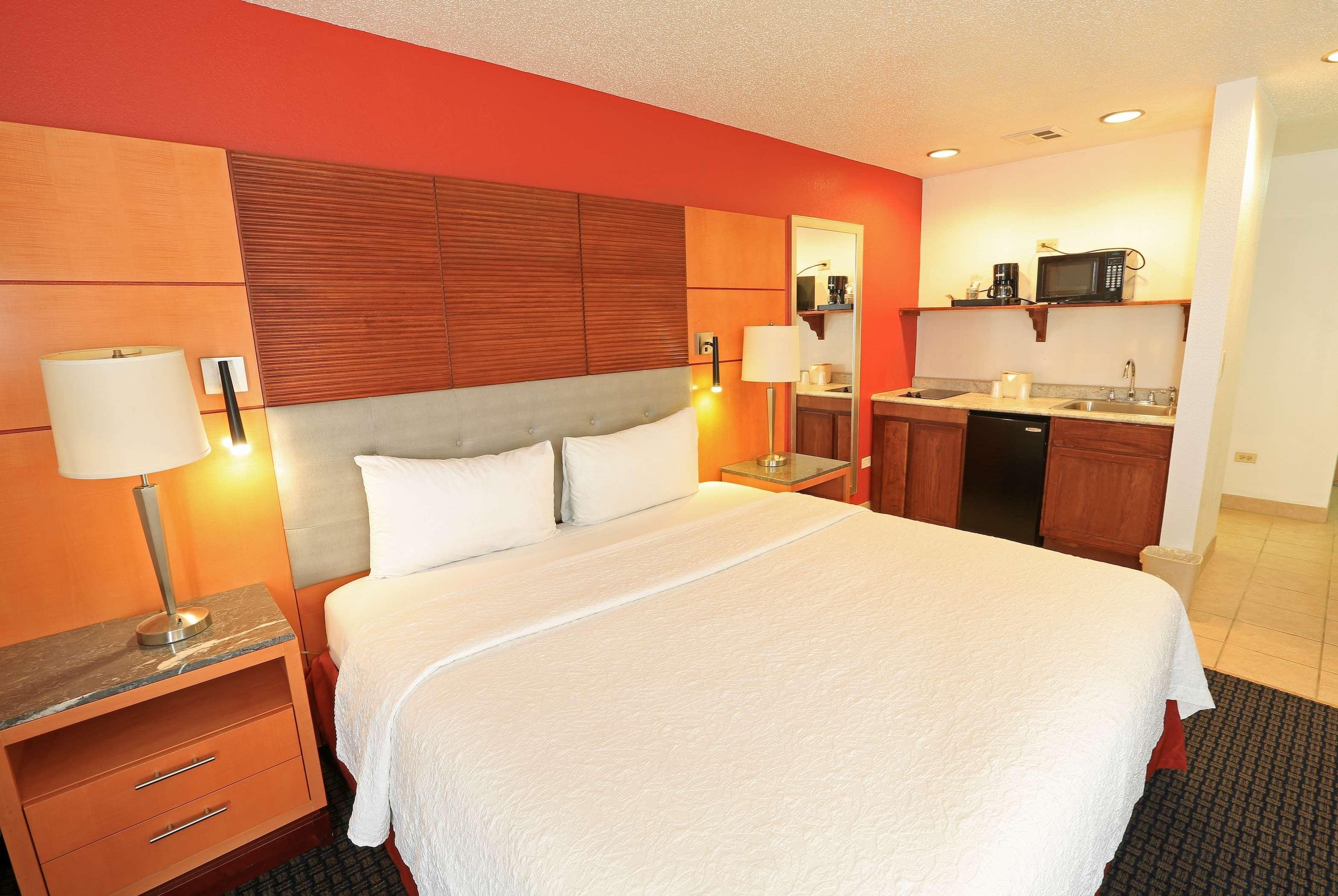 Days Inn By Wyndham Calumet Park Buitenkant foto
